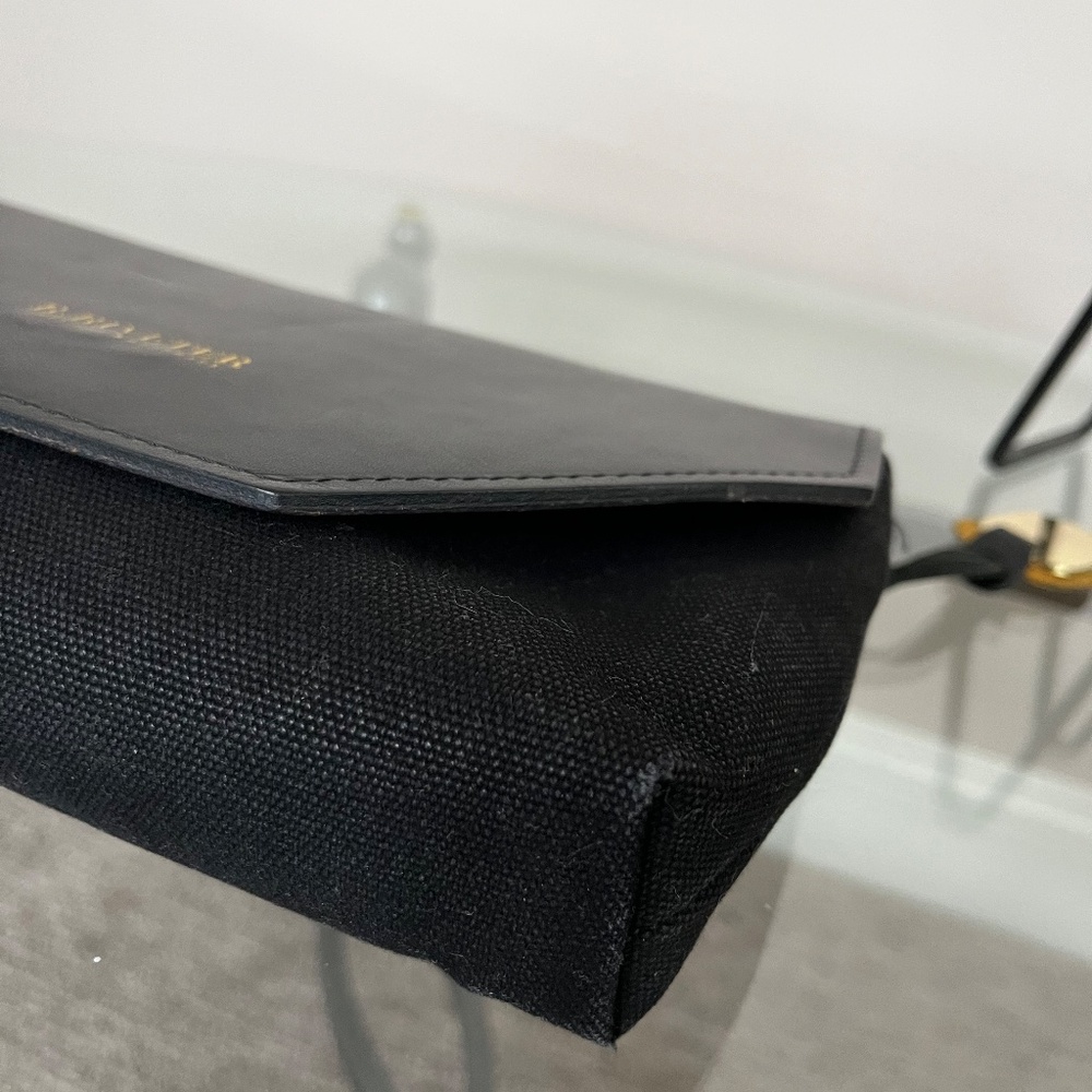 R Riveter Patton crossbody - Picture 6 of 7